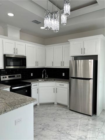 1012 N Clarence Avenue 2, Edinburg, TX 78541