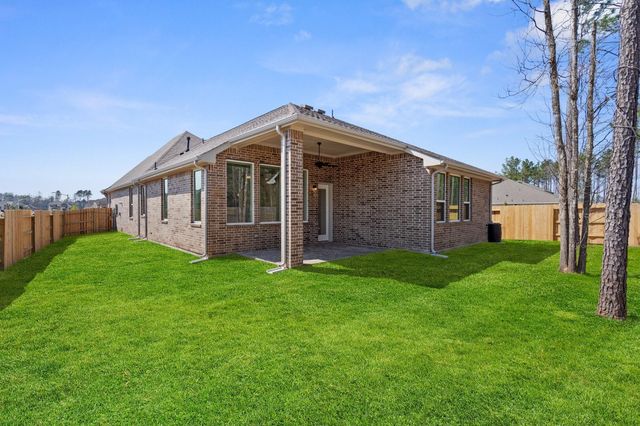 514 Tawny Rim Drive, Willis, TX 77318