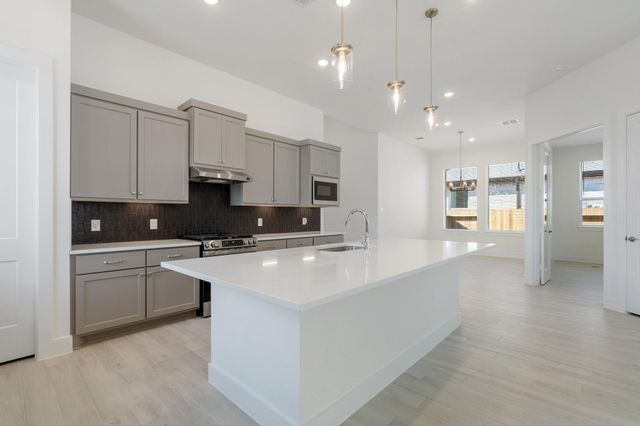 514 Tawny Rim Drive, Willis, TX 77318