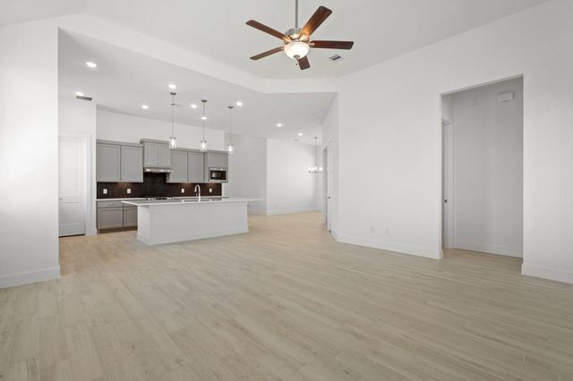 514 Tawny Rim Drive, Willis, TX 77318