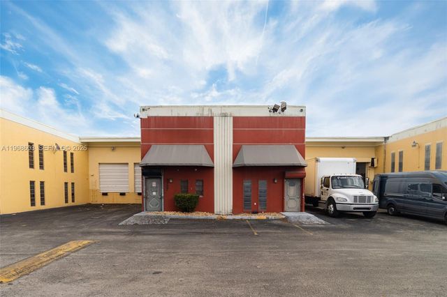 3337 NW 74th Avenue 3337, Miami, FL 33122