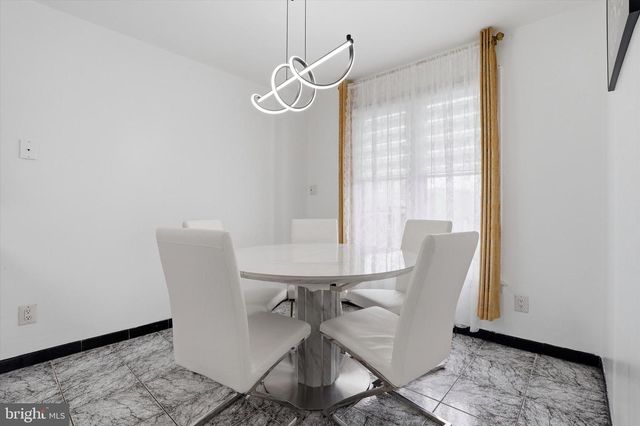 190 LARKSPUR ST, Philadelphia, PA 19116