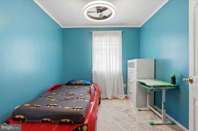 190 LARKSPUR ST, Philadelphia, PA 19116