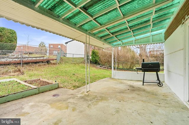 190 LARKSPUR ST, Philadelphia, PA 19116