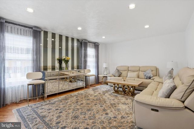 190 LARKSPUR ST, Philadelphia, PA 19116