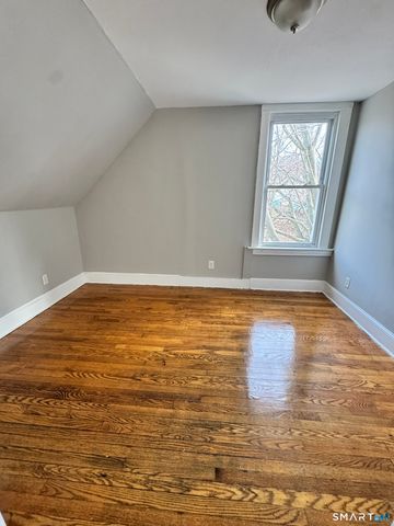 721 Winchester Avenue, New Haven, CT 06511