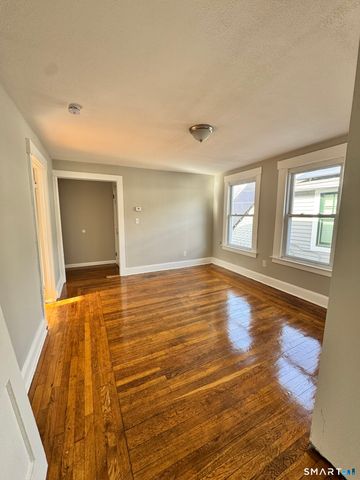 721 Winchester Avenue, New Haven, CT 06511