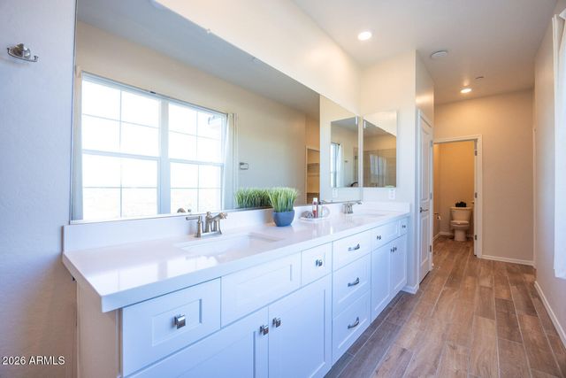 161 E BALSAM Drive, Chandler, AZ 85286