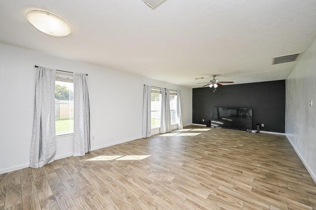 2534 Halstead Drive, Spring, TX 77386