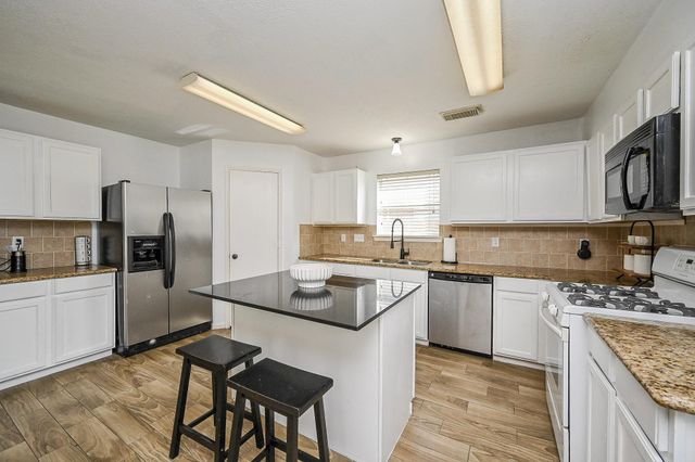 2534 Halstead Drive, Spring, TX 77386