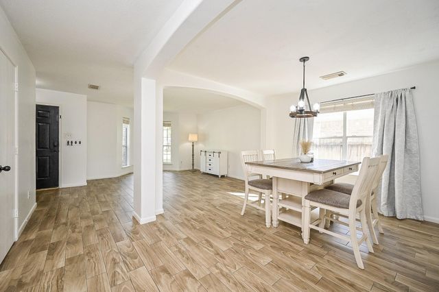 2534 Halstead Drive, Spring, TX 77386