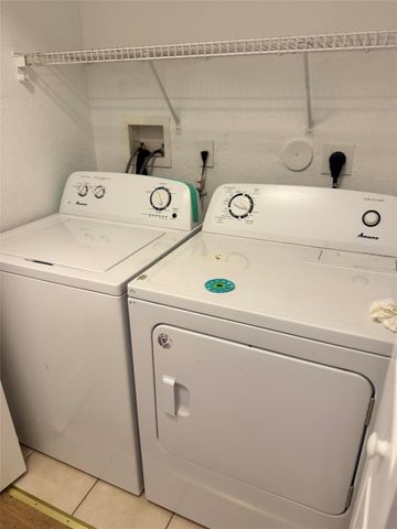 9064 NW 54th St 9064, Sunrise, FL 33351