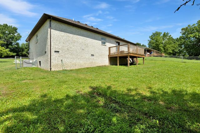 111 Parker Road, Shelbyville, TN 37160