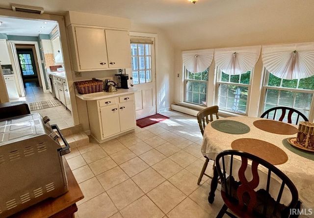 10306 Browning Road, Evansville, IN 47725