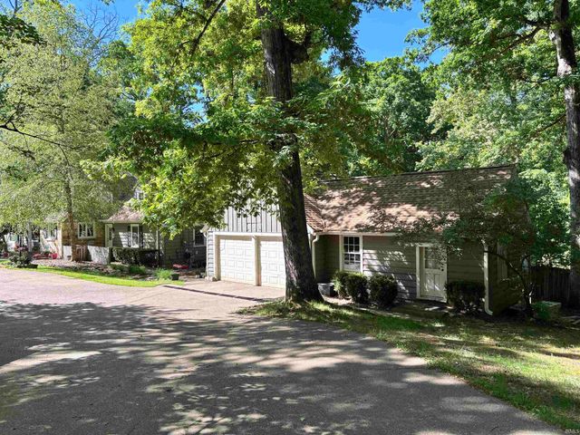 10306 Browning Road, Evansville, IN 47725