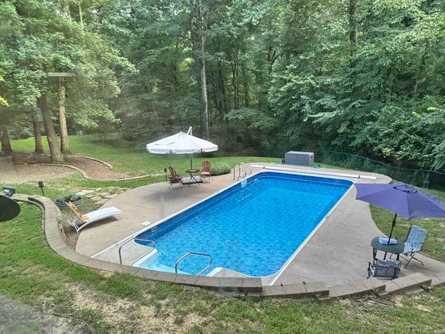 10306 Browning Road, Evansville, IN 47725