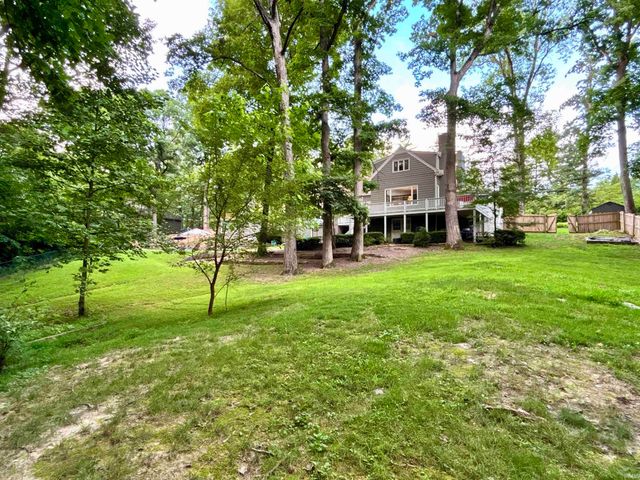 10306 Browning Road, Evansville, IN 47725