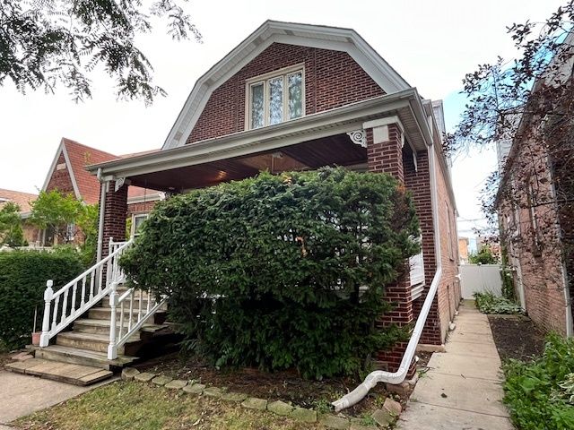 6135 S Massasoit Avenue S, Chicago, IL 60638