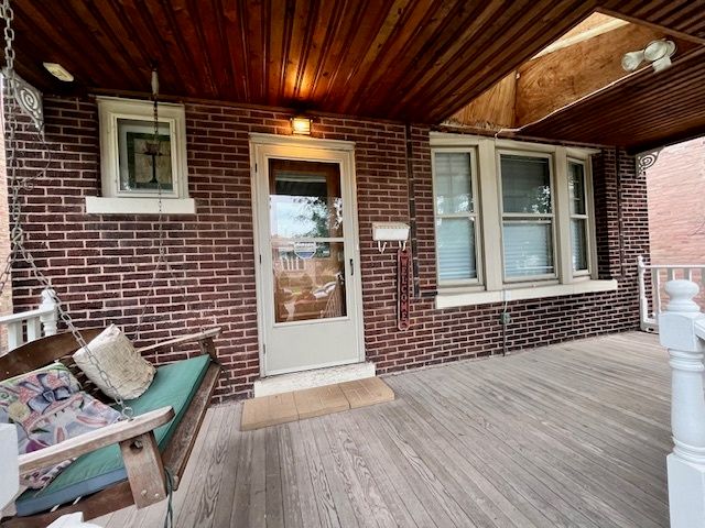 6135 S Massasoit Avenue S, Chicago, IL 60638