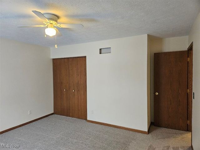 496 Helena Drive, Tallmadge, OH 44278