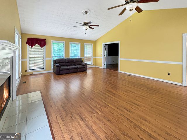 360 Floyd Road, Hampton, GA 30228