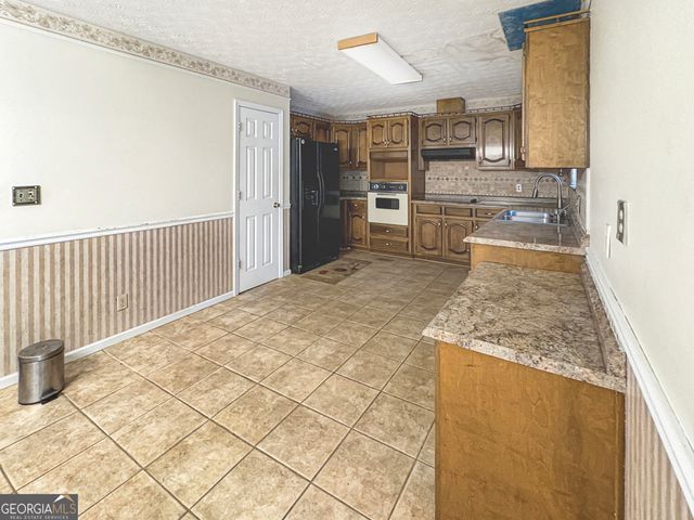 360 Floyd Road, Hampton, GA 30228