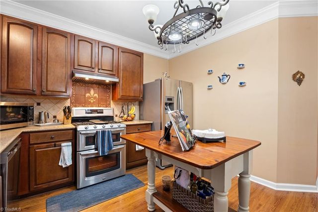 824 Gehring Drive, Kernersville, NC 27284