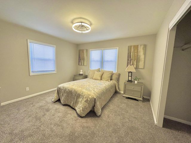 5239 N 63rd STREET, Milwaukee, WI 53218