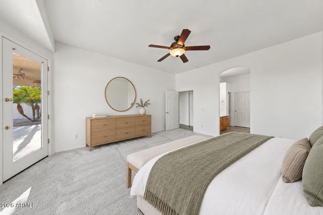 9823 E GREENWAY Street, Mesa, AZ 85207