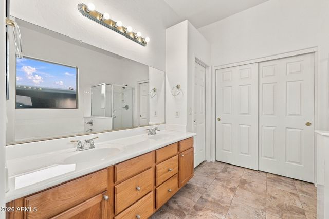 9823 E GREENWAY Street, Mesa, AZ 85207