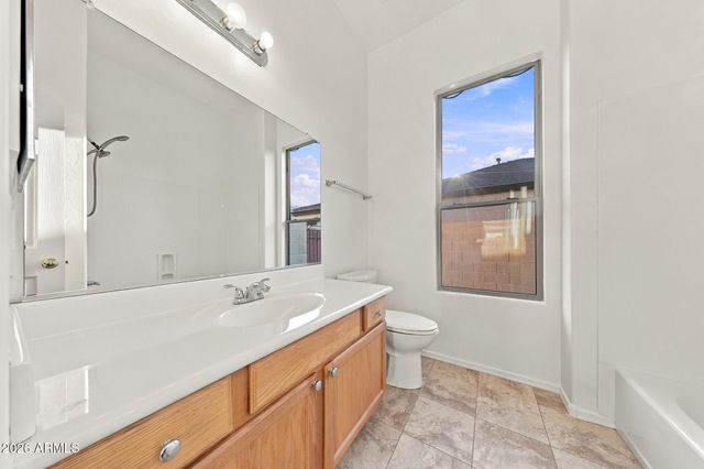 9823 E GREENWAY Street, Mesa, AZ 85207