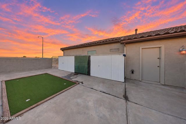 9823 E GREENWAY Street, Mesa, AZ 85207
