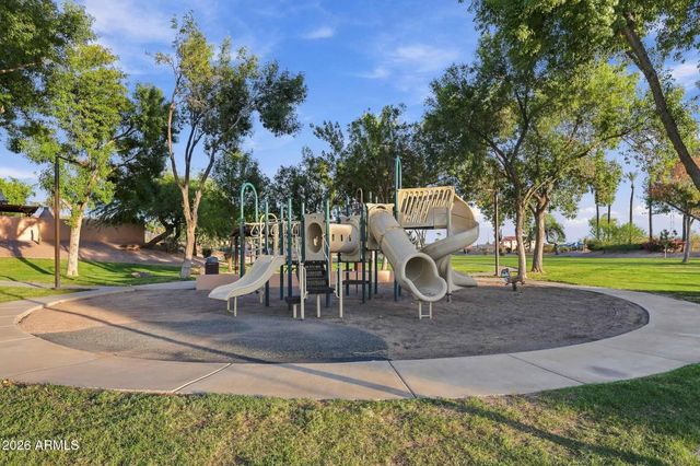 9823 E GREENWAY Street, Mesa, AZ 85207