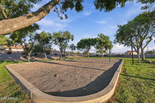 9823 E GREENWAY Street, Mesa, AZ 85207