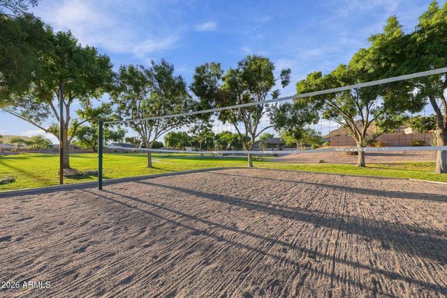 9823 E GREENWAY Street, Mesa, AZ 85207