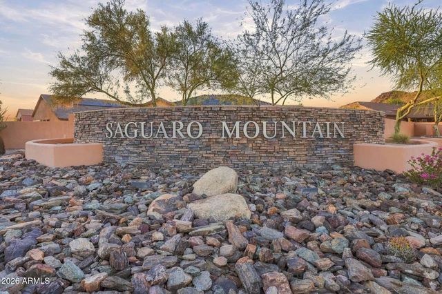 9823 E GREENWAY Street, Mesa, AZ 85207