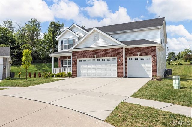 1024 Miremont Drive, St Louis, MO 63011