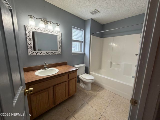 1114 SCHEIDEL Court, Atlantic Beach, FL 32233