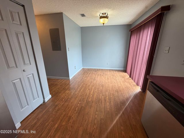 1114 SCHEIDEL Court, Atlantic Beach, FL 32233