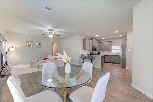 22827 Ephesus Avenue, Tomball, TX 77377