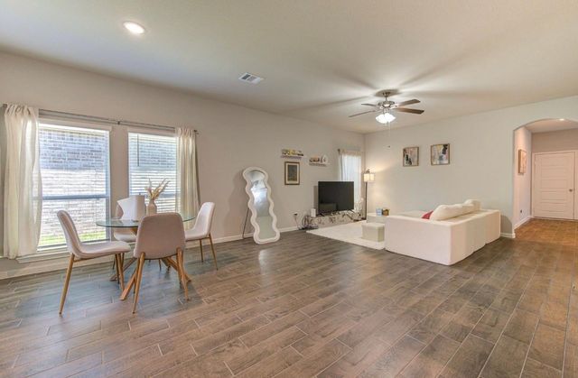 22827 Ephesus Avenue, Tomball, TX 77377