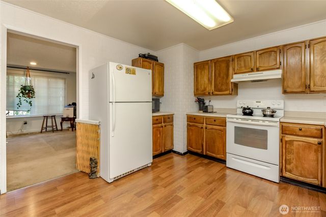 15213 12th Avenue E, Tacoma, WA 98445