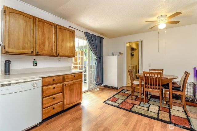15213 12th Avenue E, Tacoma, WA 98445