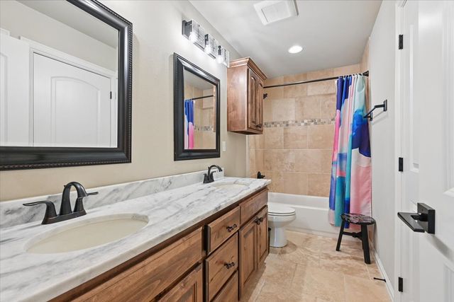 7724 N 147th East Avenue, Owasso, OK 74055
