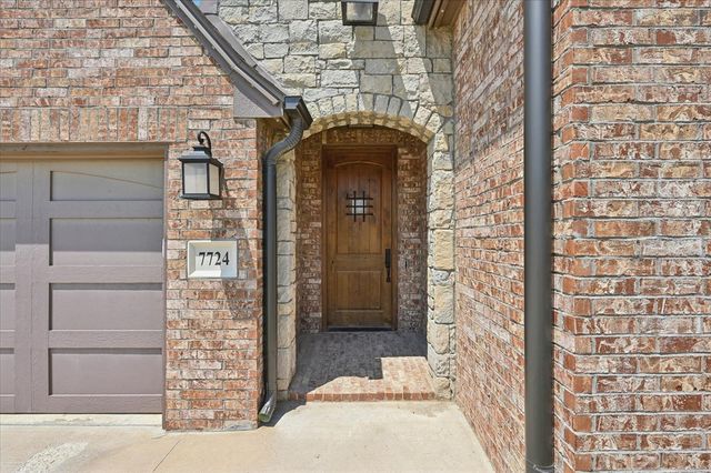 7724 N 147th East Avenue, Owasso, OK 74055