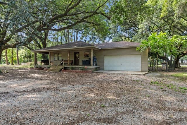 5875 Grand Bay-Wilmer Road S, Grand Bay, AL 36541