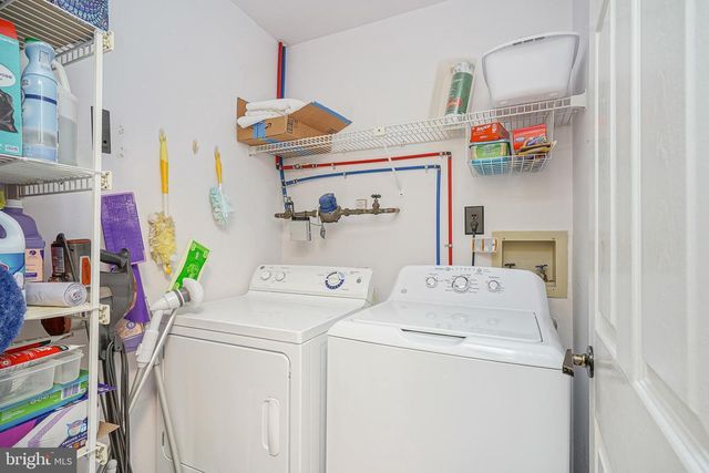 49 LAKEBRIDGE, Deptford, NJ 08096