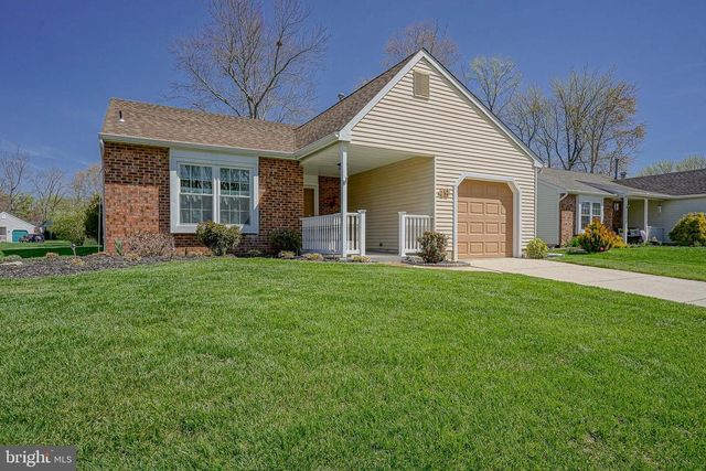 49 LAKEBRIDGE, Deptford, NJ 08096