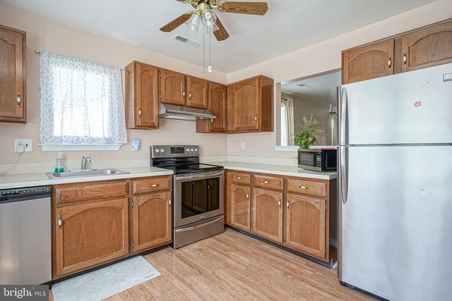 49 LAKEBRIDGE, Deptford, NJ 08096