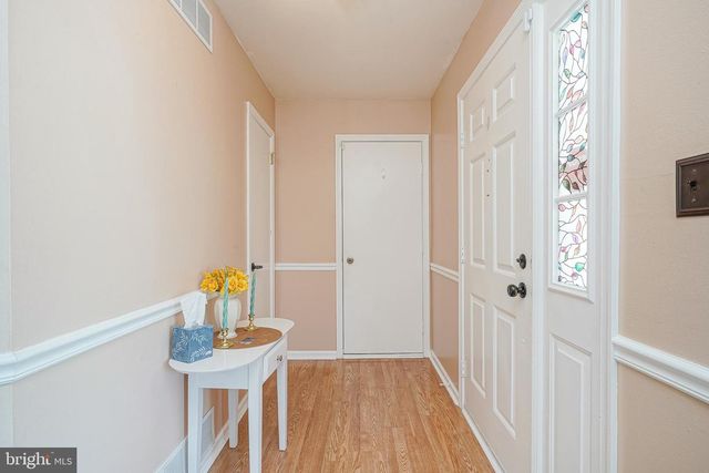 49 LAKEBRIDGE, Deptford, NJ 08096
